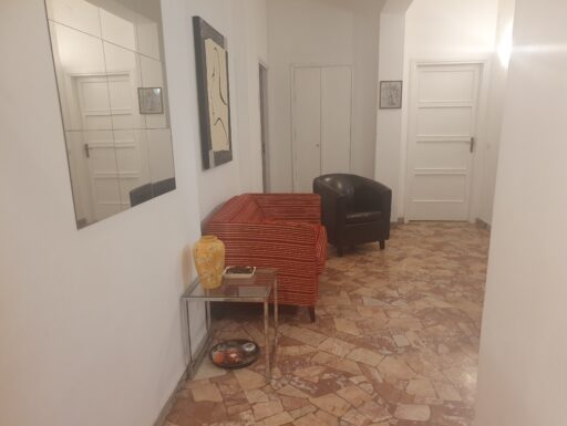 Ampia e luminosa doppia traversa viale dei mille