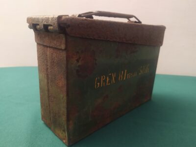 Cassetta militare in metallo d'epoca