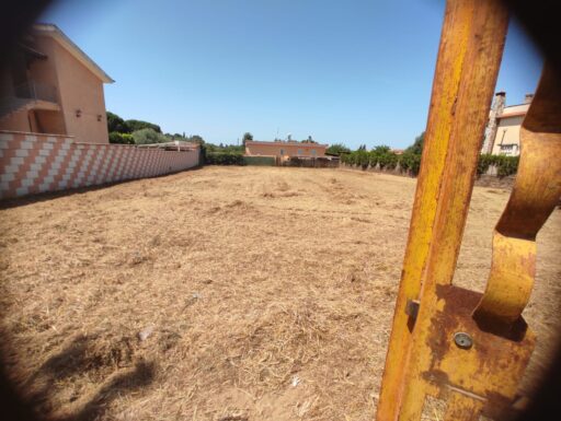 Terreno edificabile nel comune di anzio rm , 1000 mq.