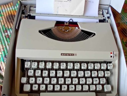 Macchine per scrivere olivetti e altre