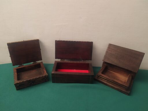 Scatole d'epoca in legno spagnole