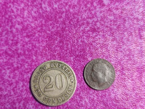 Monete italane e internazionali- £ 10 con difetto di conio