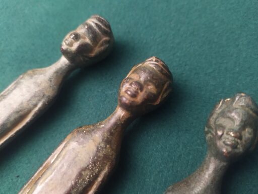 Specchi-ombre-apollo in bronzo