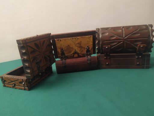 Scatole d'epoca in legno spagnole