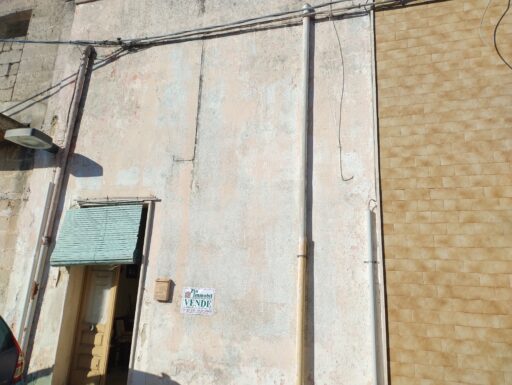 Casa in salice sal. le vico di savoia n.59