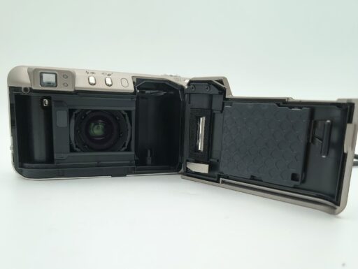 Minolta 125 riva zoom af usata