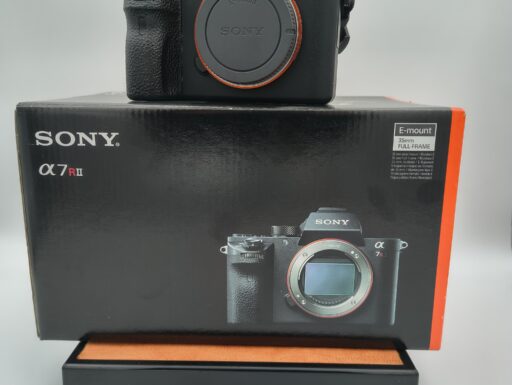 Sony a7r ii body (scatti 7.156) usato