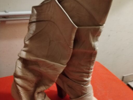 Stivali vintage donna pelle beige