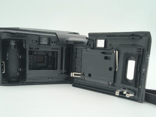 Olympus trip 300 (fotocamera analogica 35mm) usato