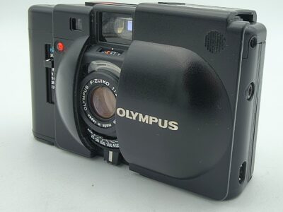 Olympus xa (fotocamera analogica 35mm) usato