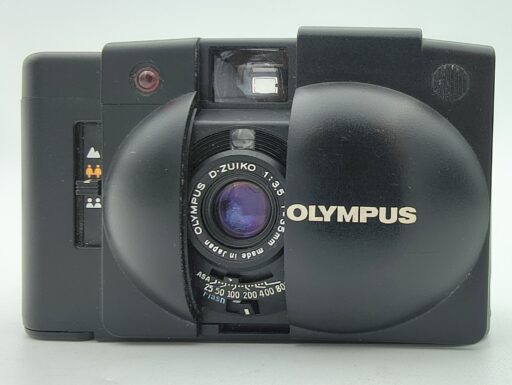 Olympus xa2 (analogica 35mm) usato