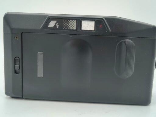 Minolta fs-35 (fotocamera analogica 35mm) usato