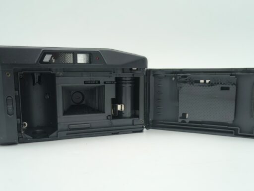 Minolta fs-35 (fotocamera analogica 35mm) usato