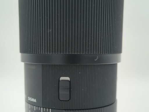 Sigma 105mm f/2.8 dg dn macro per sony usato