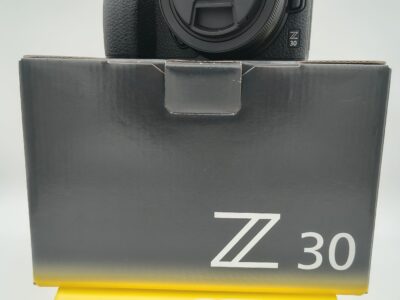 Nikon z30 + z dx 16-50mm vr (scatti 681) usato "promo"