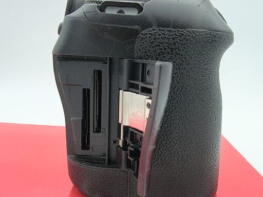 Canon eos r6 body (scatti 66.216) usato "promo"