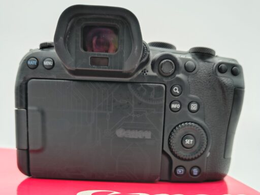 Canon eos r6 body (scatti 66.216) usato "promo"