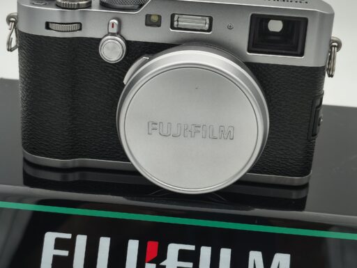 Fujifilm x100f usato