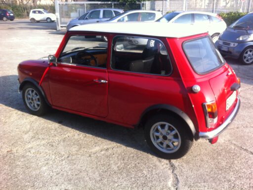 Mini cooper 1.3 perfetto! 100%
