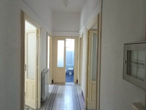 Appartamento in via francesco crispi a catanzaro