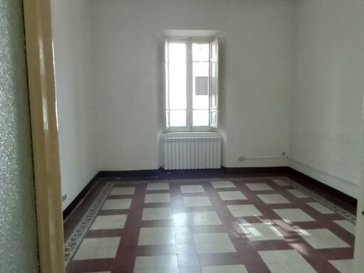 Appartamento in via francesco crispi a catanzaro