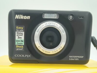 Nikon coolpix s30
