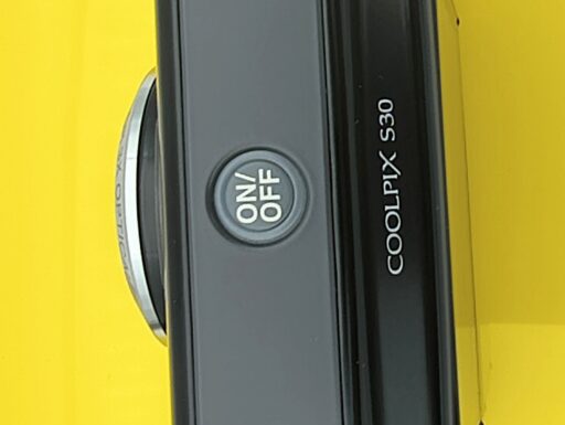 Nikon coolpix s30