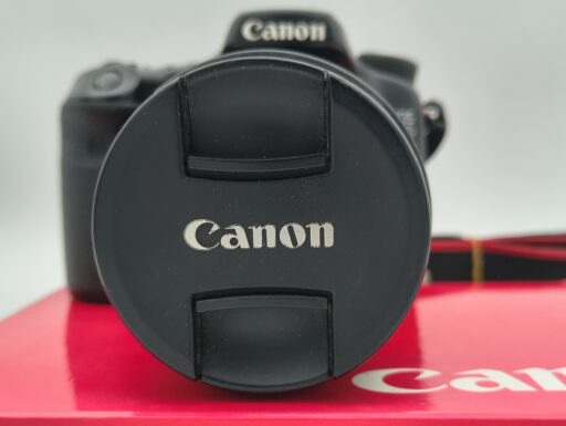 Canon eos 70d+ef-s 18-135mm (scatti 16.273) usato