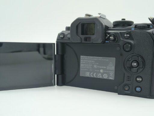Om system om-1 body (scatti 24.100) usato
