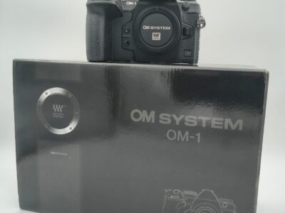 Om system om-1 body (scatti 24.100) usato