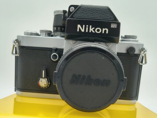 Nikon f2 photomic + nikon nikkor 50mm f/2 usato