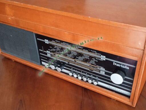 Radio epoca giradischi traviata 2 s 692 a2p1 uzinele electro