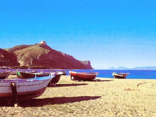 Vacanze nel mare di sicilia a tindari mare-oliveri (me)