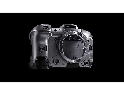Canon eos r5 - body - garanzia canon 2 anni - sconto estate