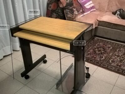 Tavolo per pc carrellato