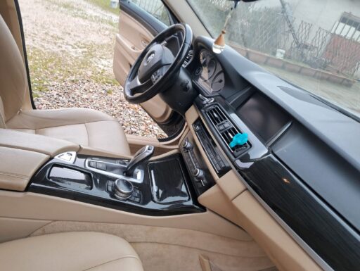 Bmw 520d touring allestimento luxury