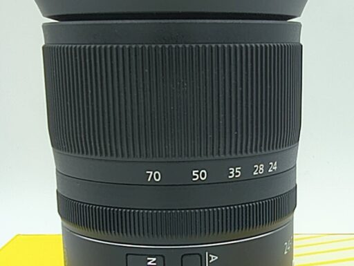 Nikon nikkor z 24-70mm f/4 s usato "saldi"