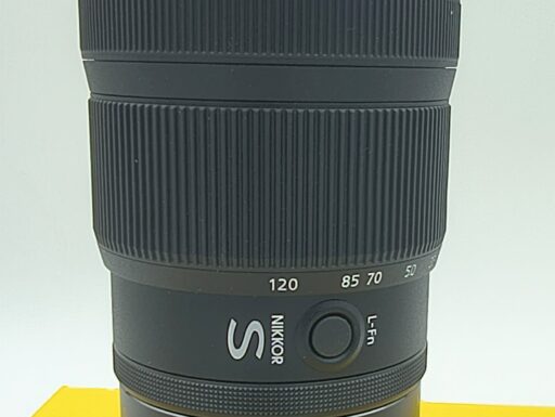 Nikon nikkor z 24-120mm f/4 s usato "saldi"