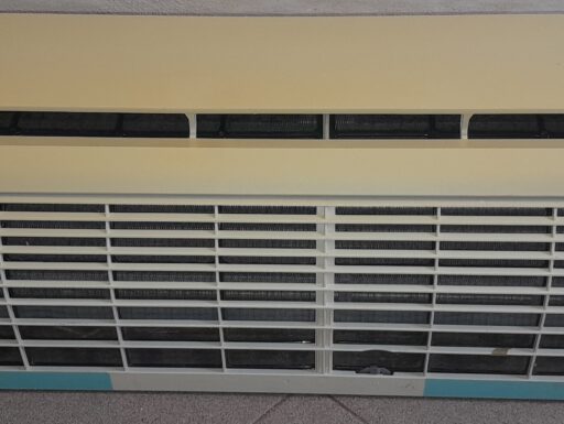 Condizionatore aria daikin 2 split da 9.000 btu più motore