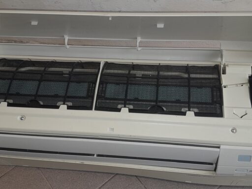 Condizionatore aria daikin 2 split da 9.000 btu più motore
