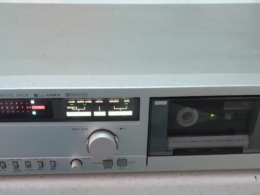 Piastra a cassette jvc model dd-7e vintage non funzionante