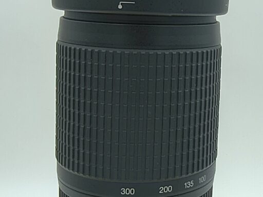 Nikon af-s 70-300mm f/4.5-5.6 g vr if ed usato