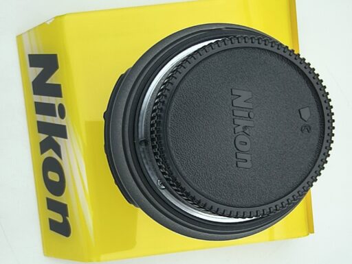 Nikon af-s 70-300mm f/4.5-5.6 g vr if ed usato