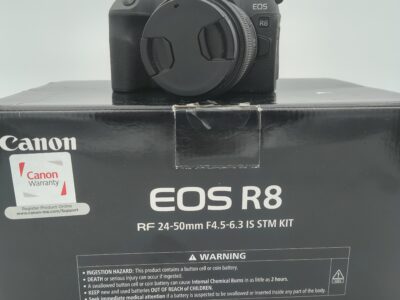 Canon eos r8 + rf 24-50mm f/4.5-6.3 is stm (scatti 2.329)
