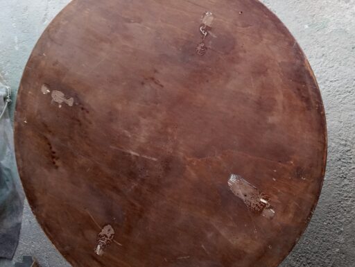 Piano tavolo legno intarsiato diametro 110 x 2 cm.