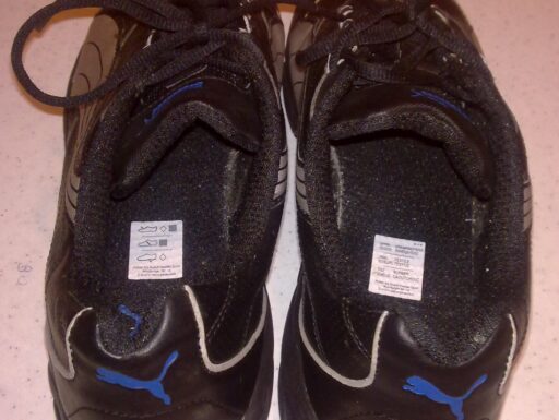 Scarpe da ginnastica puma misura 46 in morbida pelle nera