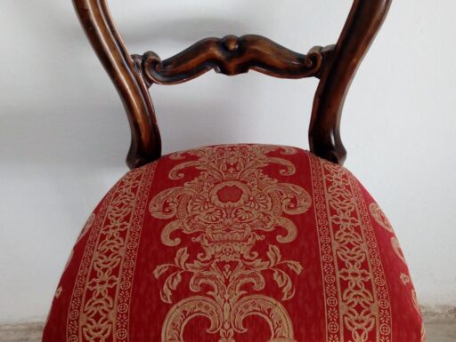 Sedie stile luigi xvi in legno noce 4 pz imbottite