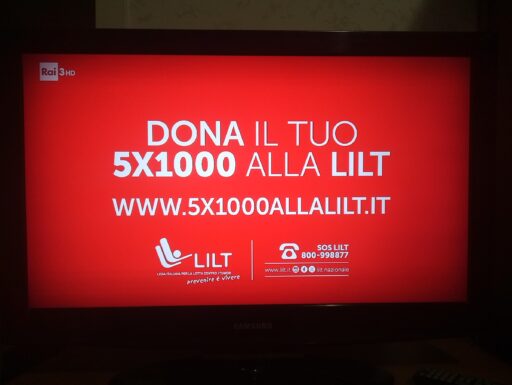 Tv samsung 32 pollici full hdmi completo di telecomando