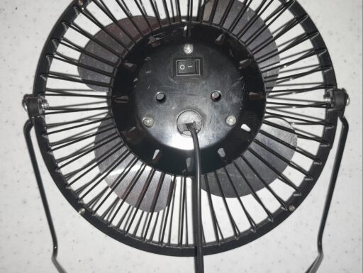 Ventilatore da tavolo con presa usb completo