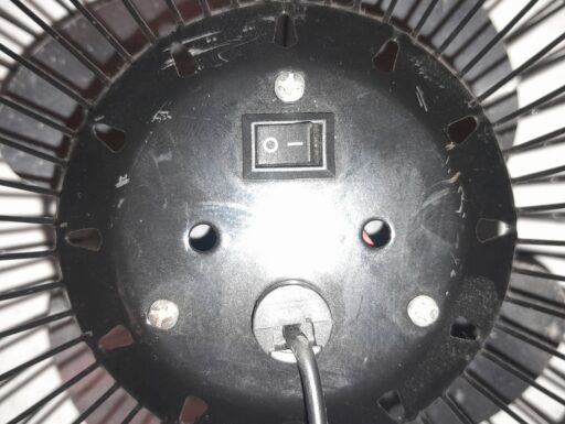 Ventilatore da tavolo con presa usb completo